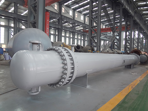 公司生產(chǎn)裝備齊全、檢測手段完善，擁有各類大型生產(chǎn)裝備